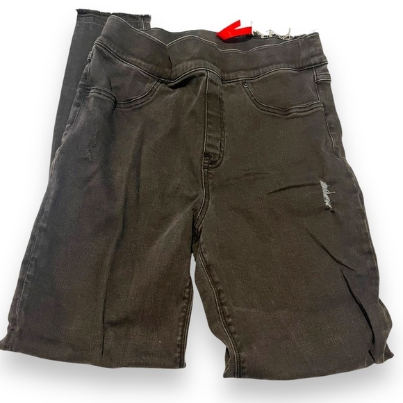 Spanx 20213R Vintage Distressed Ankle Skinny Jeans Black Size Medium Destroyed - Picture 4 of 8